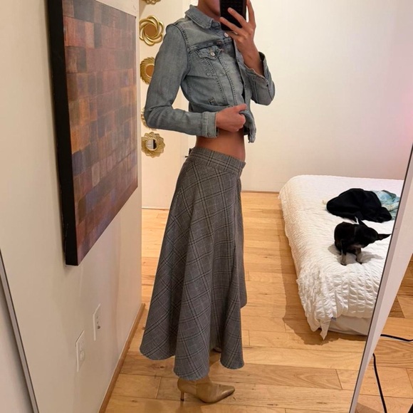 Chic Gray Plaid Maxi Skirt - Picture 4 of 8